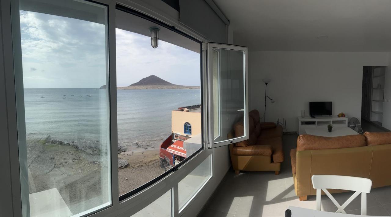 Edificio Playa Chica El Médano Exterior foto
